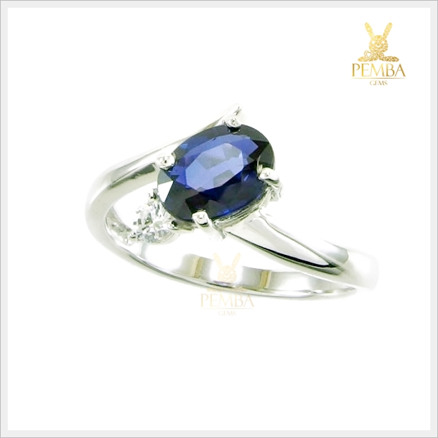 แหวนไพลินแท้ เงินแท้ชุบทองคำขาว เพิ่มเสน่ห์น่าหลงใหล แหวนพลอยแท้