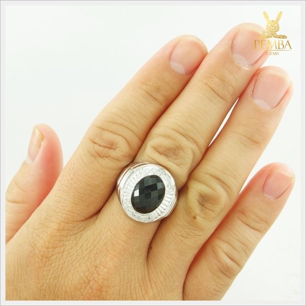 แหวนนิล เงินแท้925 ชุบทองคำขาว เสริมอำนาจบารมี สำหรับคนเกิดวันเสาร์