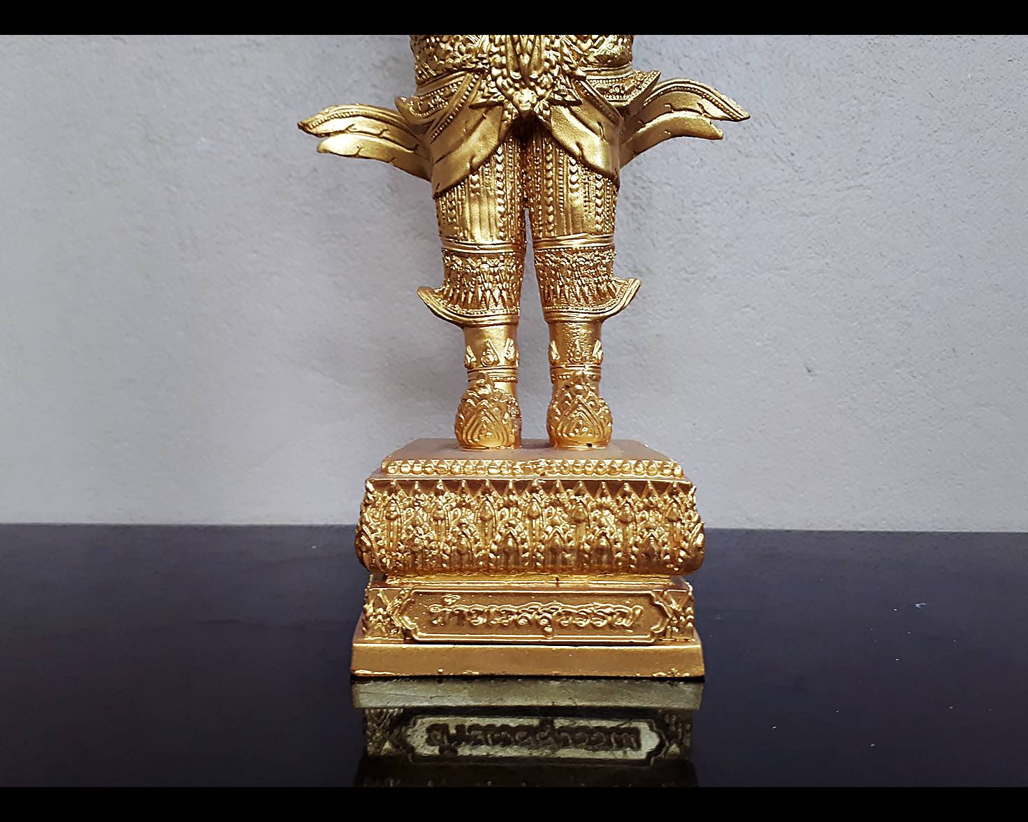 รูปหล่อ ท้าวมหาราชทั้งสี่ (ท้าวจตุโลกบาลทั้งสี่ : เวสสุวรรณ ธตรฐ วิรูปักษ์ วิรุฬหก) ท้าวมหาราชทั้ง4องค์ (เข้าพิธีปลุกเสก เรียบร้อย ที่วัดท่าซุง ปี2556) องค์ใหญ่ขนาดบูชา สูง50ซม