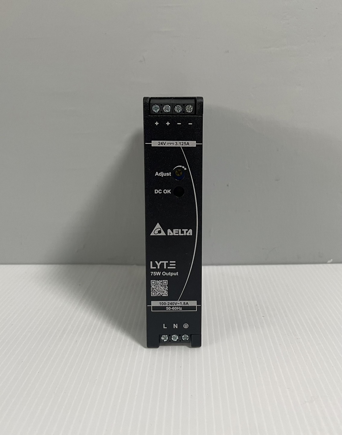 Delta Lyte DIN Rail Power Supply Model: DRL-24V75W1AZ Output 24V/3.1A (75W)