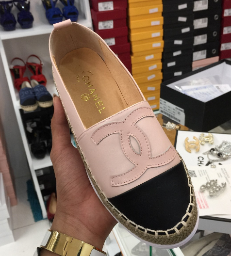 พร้อมส่ง รองเท้า cn flat espadrilles lamb skin 2015 สอบถามไซส์ได้ค่ะสต็อคของเปลี่ยนตลอด