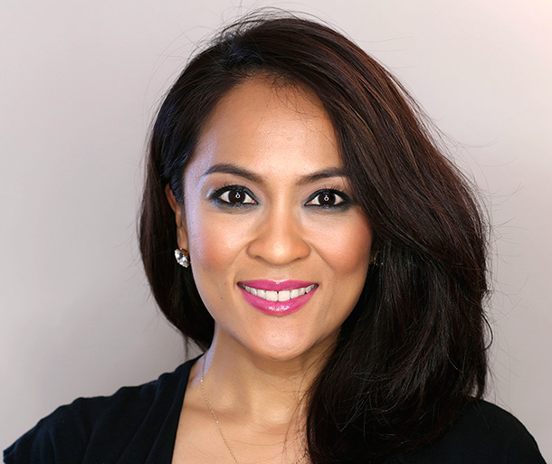 (ลดมากกว่า 50% สินค้าเคาท์เตอร์ขนาดปกติพร้อมกล่อง) Nars Lip Gloss 6mL # Easy Lover