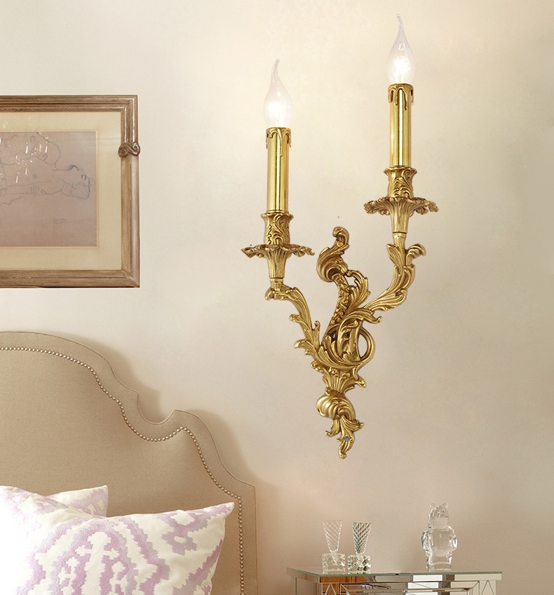 โคมไฟติดผนังภายในสีทองทรงแท่งเทียนสไตล์ยุโรป [KTW1025]
