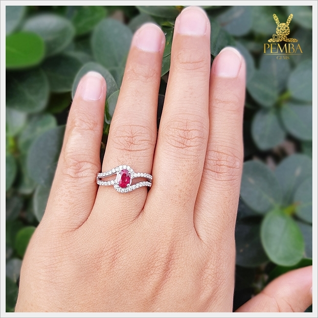 แหวนทับทิมแท้ สีแดงสด ดีไซน์เก๋ๆ ใส่ติดนิ้วน่ารักๆ แหวนพลอยแท้