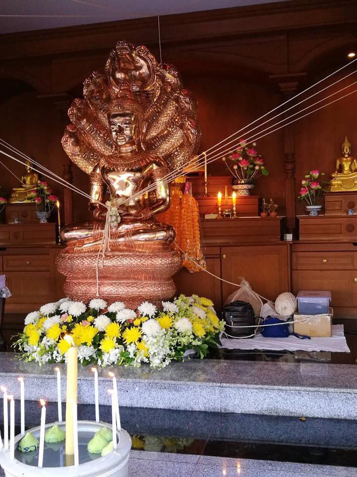 รูปหล่อ พระไภษัชยคุรุพุทธเจ้า ปางพระนาคปรก (เนื้อเรซื่น หล่อตัน สีขาว หน้าตัก3นิ้ว) ปี2560 #รับประกันแท้