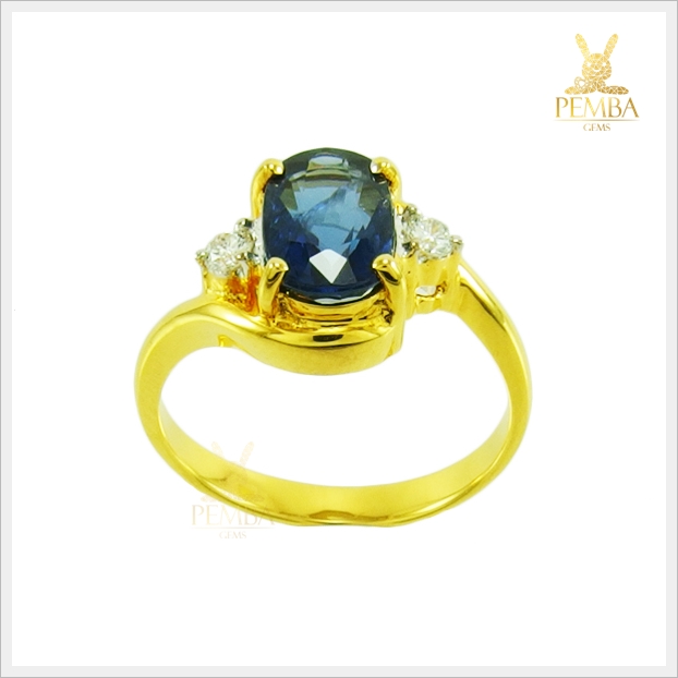 แหวนไพลินจันท์ หายาก ดีไซน์เก๋ๆ เพิ่มเสน่ห์น่าหลงใหล(สามารถสั่งทำได้ค่ะ)