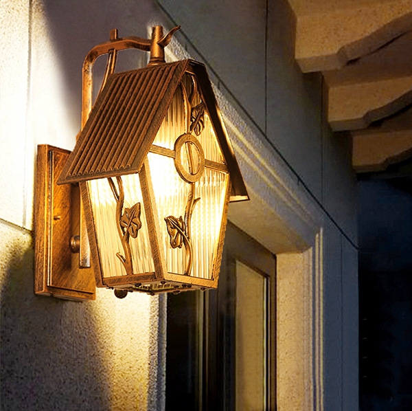 โคมไฟติดผนังโคมไฟติดระเบียงภายนอกทรงกระท่อมลายใบไม้ [VC0030]
