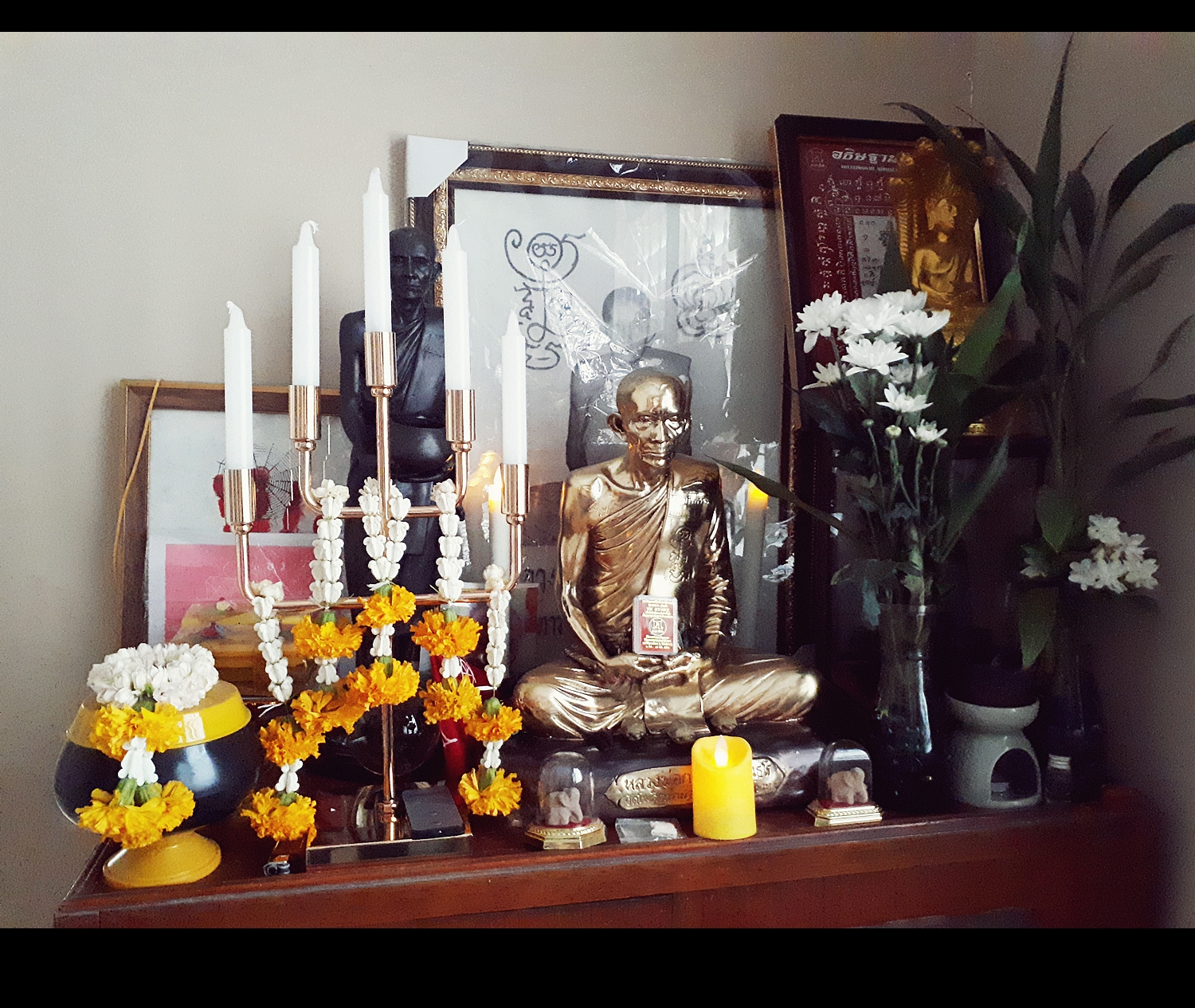 ขาตั้งแสตน เชิงเทียน(5ช่อ) เชิงพวงมาลัยดอกไม้ (สำหรับตั้งวางใส่ เทียน พวงมาลัยดอกไม้) ขายปลีก ขายส่ง