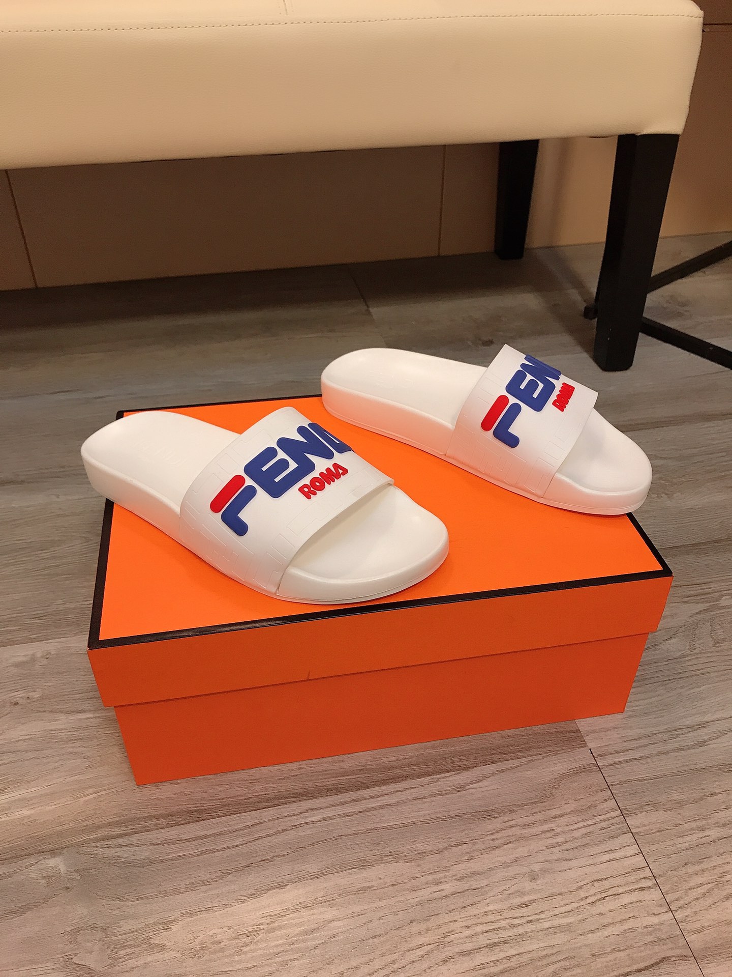 รองเท้าแตะ fd sandal ชาย มีหลายแบบกดดูเพิ่มด้านใน