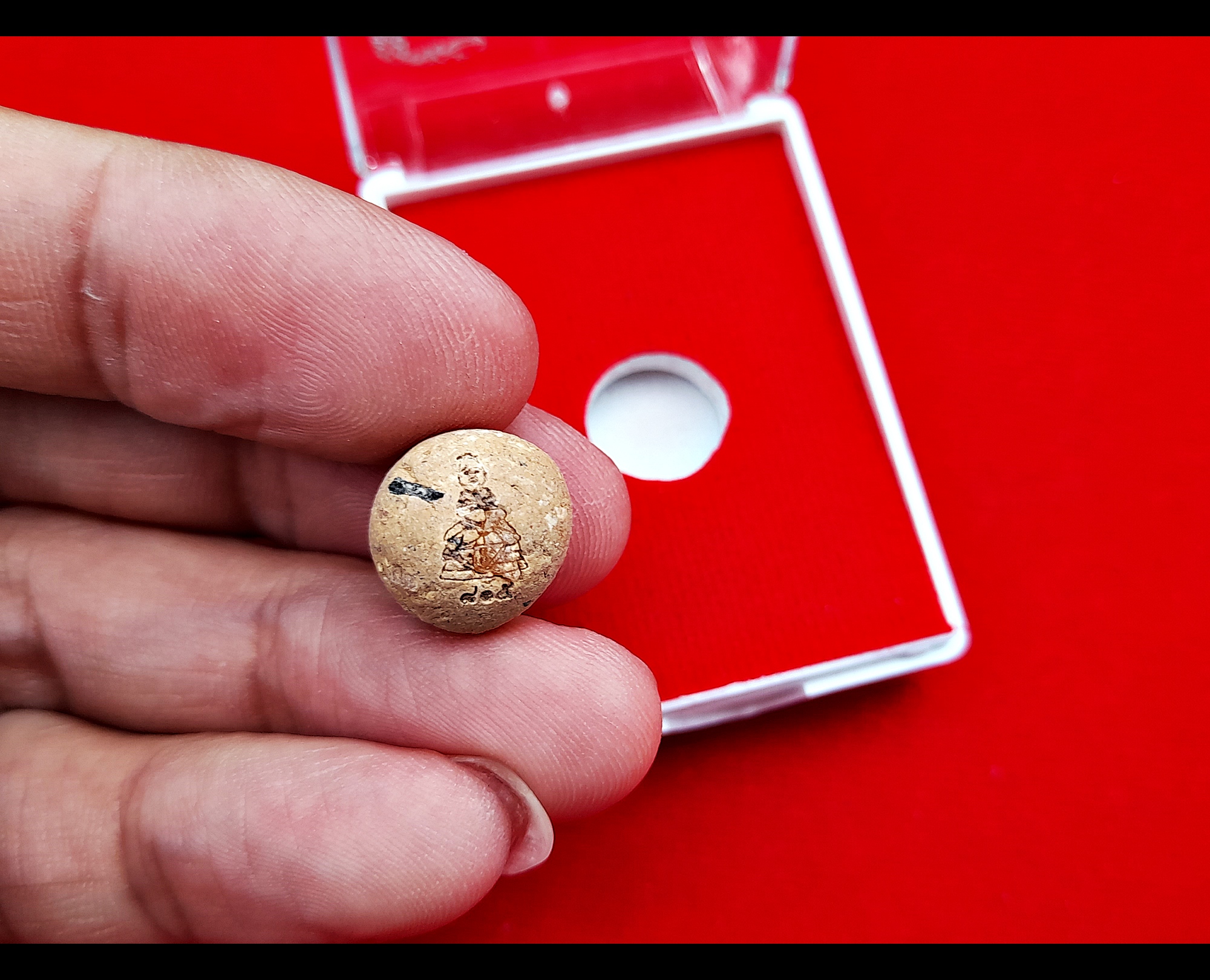 ลูกอมพรายกุมาร (ผสมผงพรายกุมารแท้ๆของหลวงปู่ทิม วัดระหารไร่) #รับประกันแท้ - ปลุกเสกโดย หลวงพ่อพัฒน์ วัดห้วยด้วน