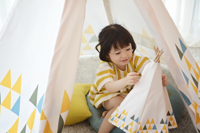 บ้านจำลองทรงเต๊นท์อินเดียนแดงสำหรับเด็ก LOOKA Tent (Little Scandy)