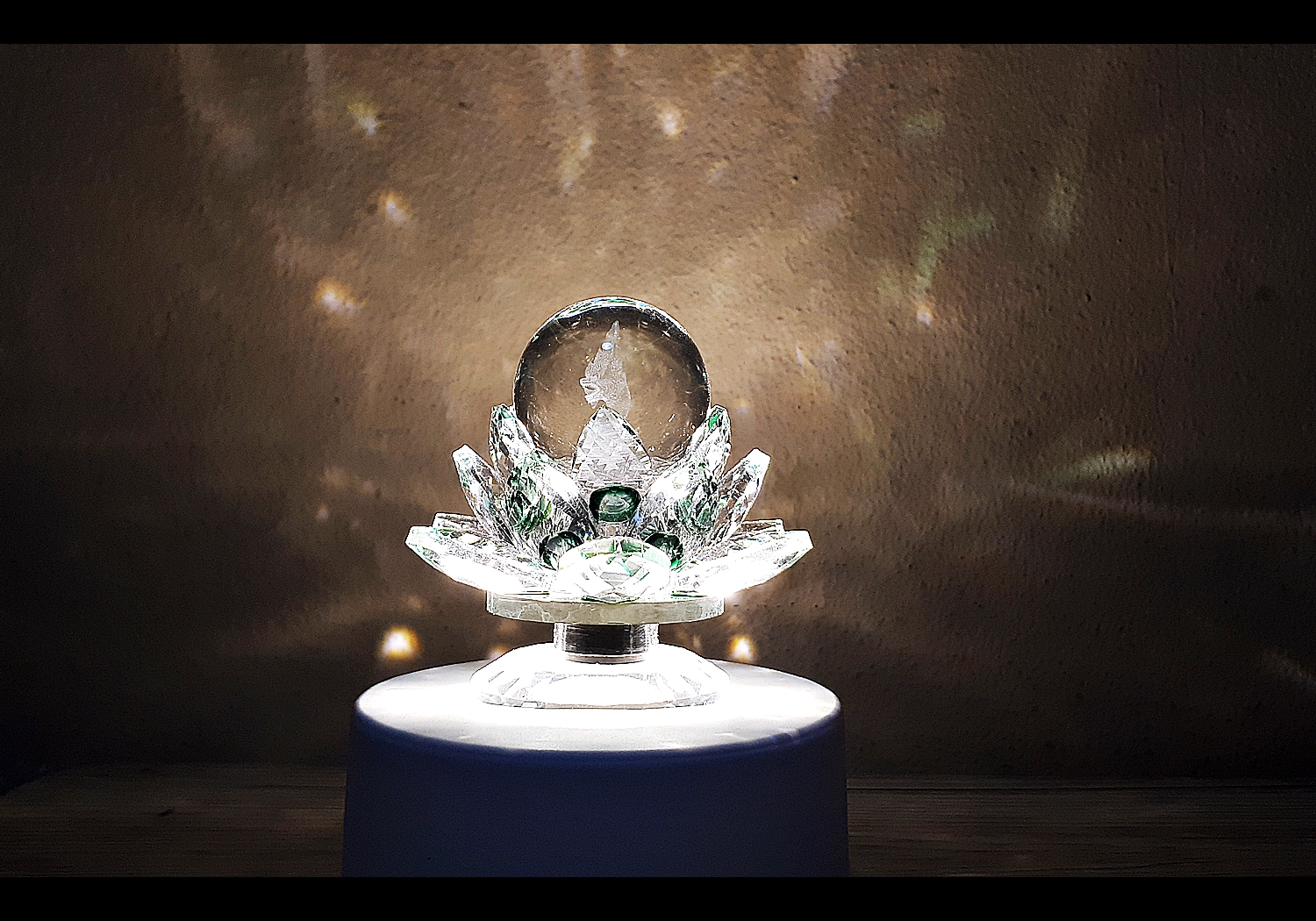 ฐานไฟ ส่องสว่าง (ฐาน ขนาด9.5x4ซม)