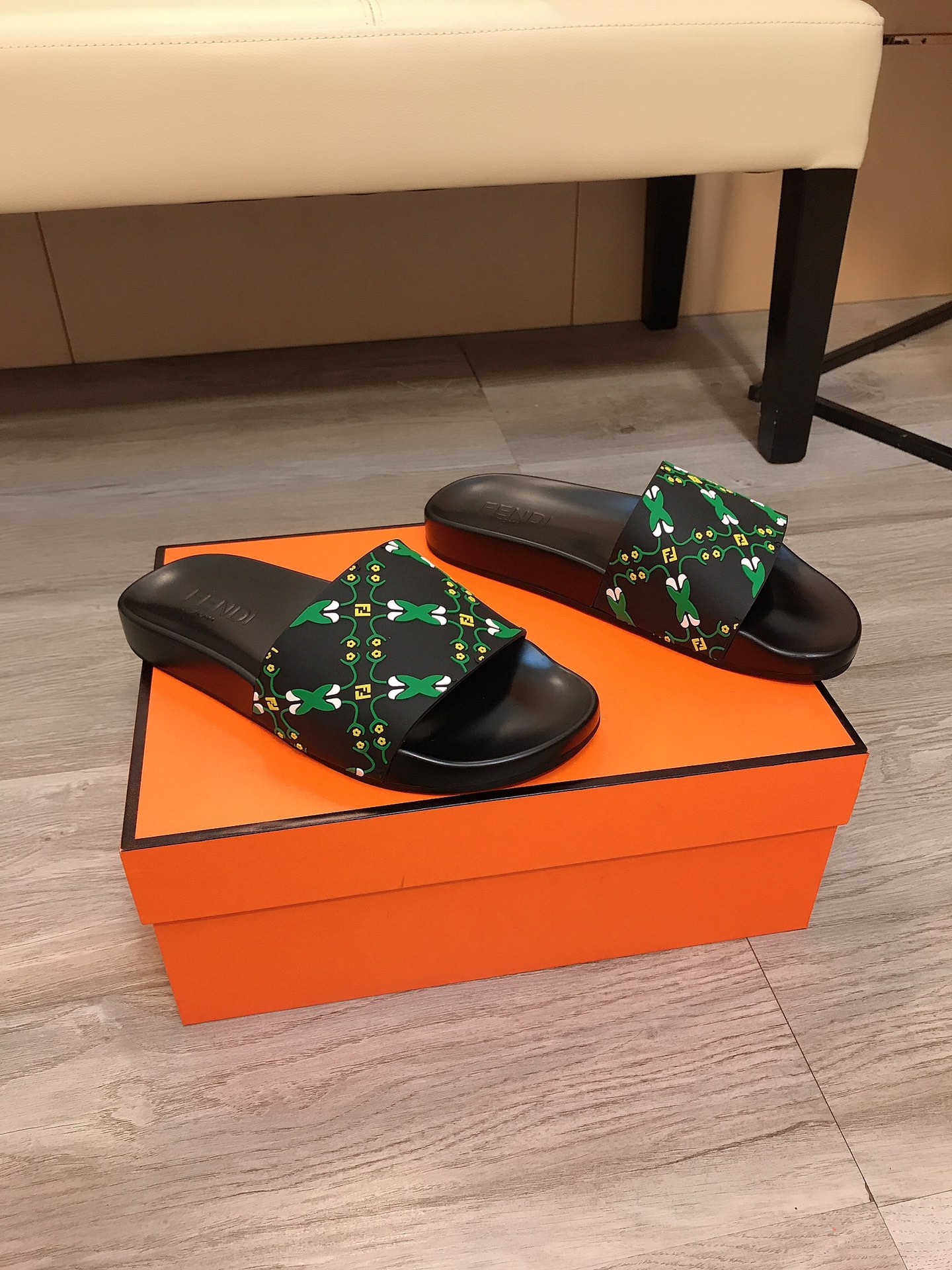 รองเท้าแตะ fd sandal ชาย มีหลายแบบกดดูเพิ่มด้านใน