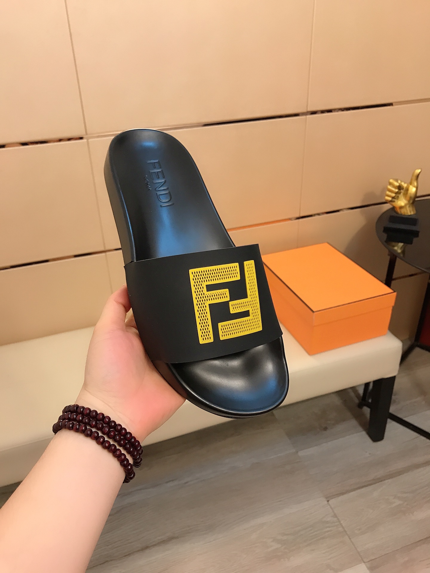 รองเท้าแตะ fd sandal ชาย มีหลายแบบกดดูเพิ่มด้านใน