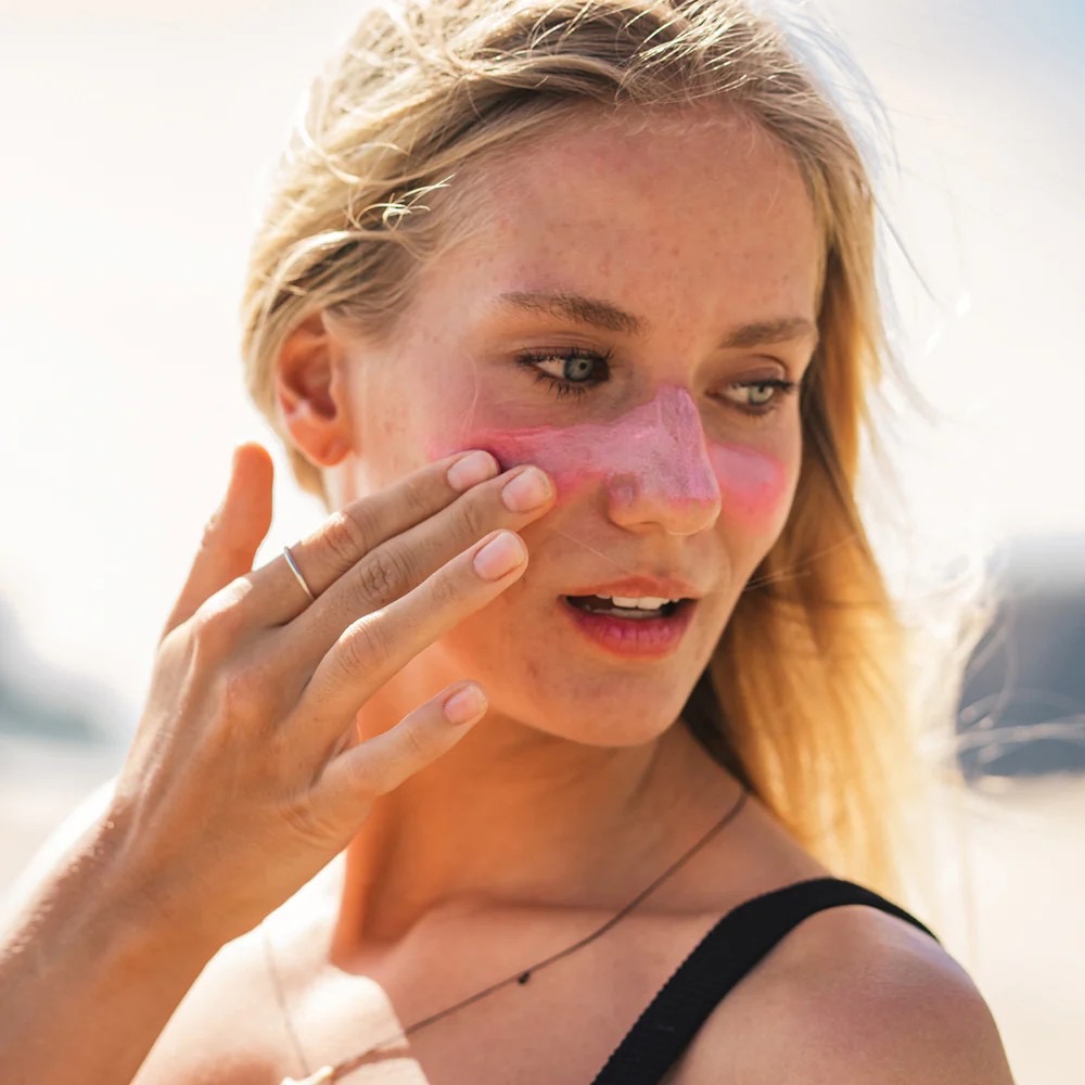 ครีมกันแดดชนิดแท่งสำหรับผิวหน้าและผิวกาย BARE REPUBLIC Neon FUNSCREEN Mineral SPF 50 Sunscreen Stick (3-Pack)