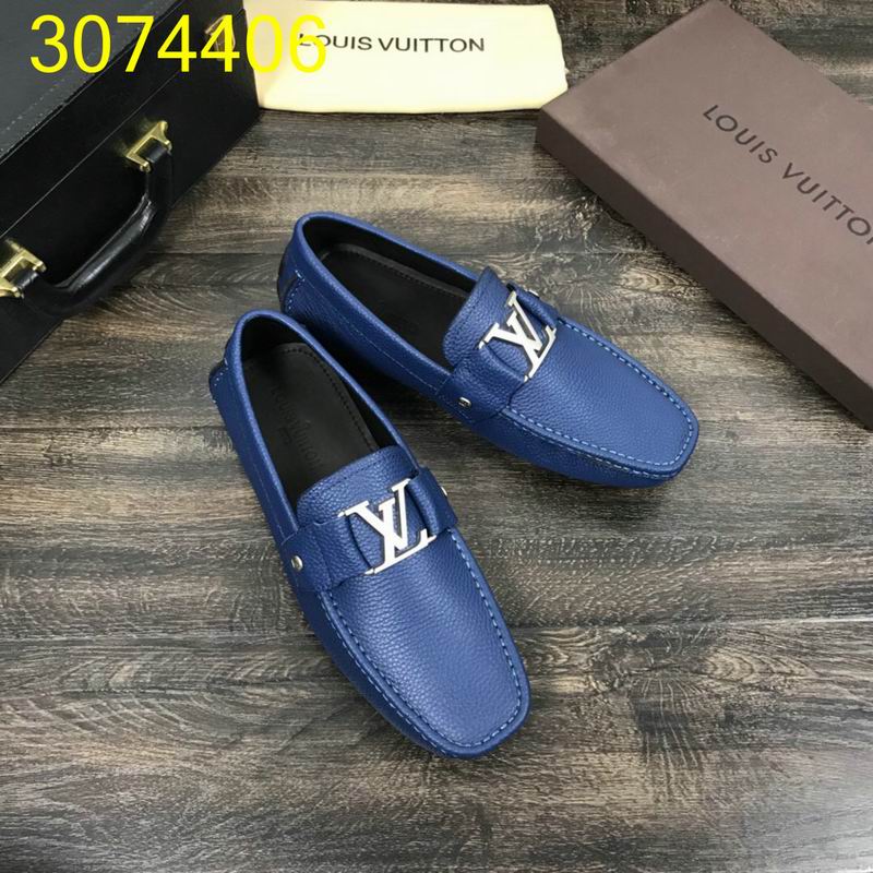 รองเท้า lv men แบบอีกเยอะกดดูด้านในค่ะ size 38-44 ,45 มีบางแบบ