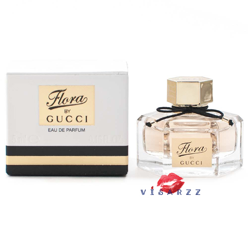 Gucci Flora EDP 5mL แบบแต้ม ประกอบไปด้วยโน๊ตของซิททรัส ตามด้วย พีโอนี่ กุหลาบ และลงท้ายด้วยดอกหอมหมื่นลี้ พริกไทยสีชมพู ไม้จันทน์ มาพร้อมกับขวดแก้วรูปทรงหกเหลี่ยมที่สวยงามสะอาดตา