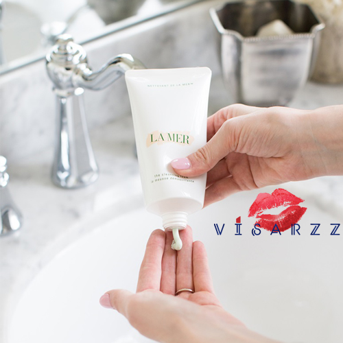 (Tester) La Mer The Cleansing Foam 30mL โฟมล้างหน้าเนื้อโฟมอ่อนโยนผสานคุณค่าจาก Sea Algae Fibers ทำความสะอาดผิว และมอบความมีชีวิตชีวาให้กับผิวอย่างอ่อนโยน พร้อมช่วยเติมสารอาหารที่จำเป็นให้กับผิวได้อย่างลงตัวและสดชื่น