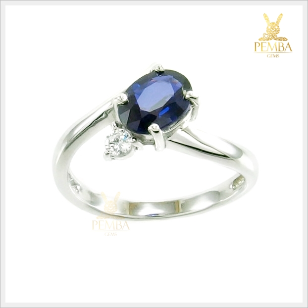 แหวนไพลินแท้ เงินแท้ชุบทองคำขาว เพิ่มเสน่ห์น่าหลงใหล แหวนพลอยแท้