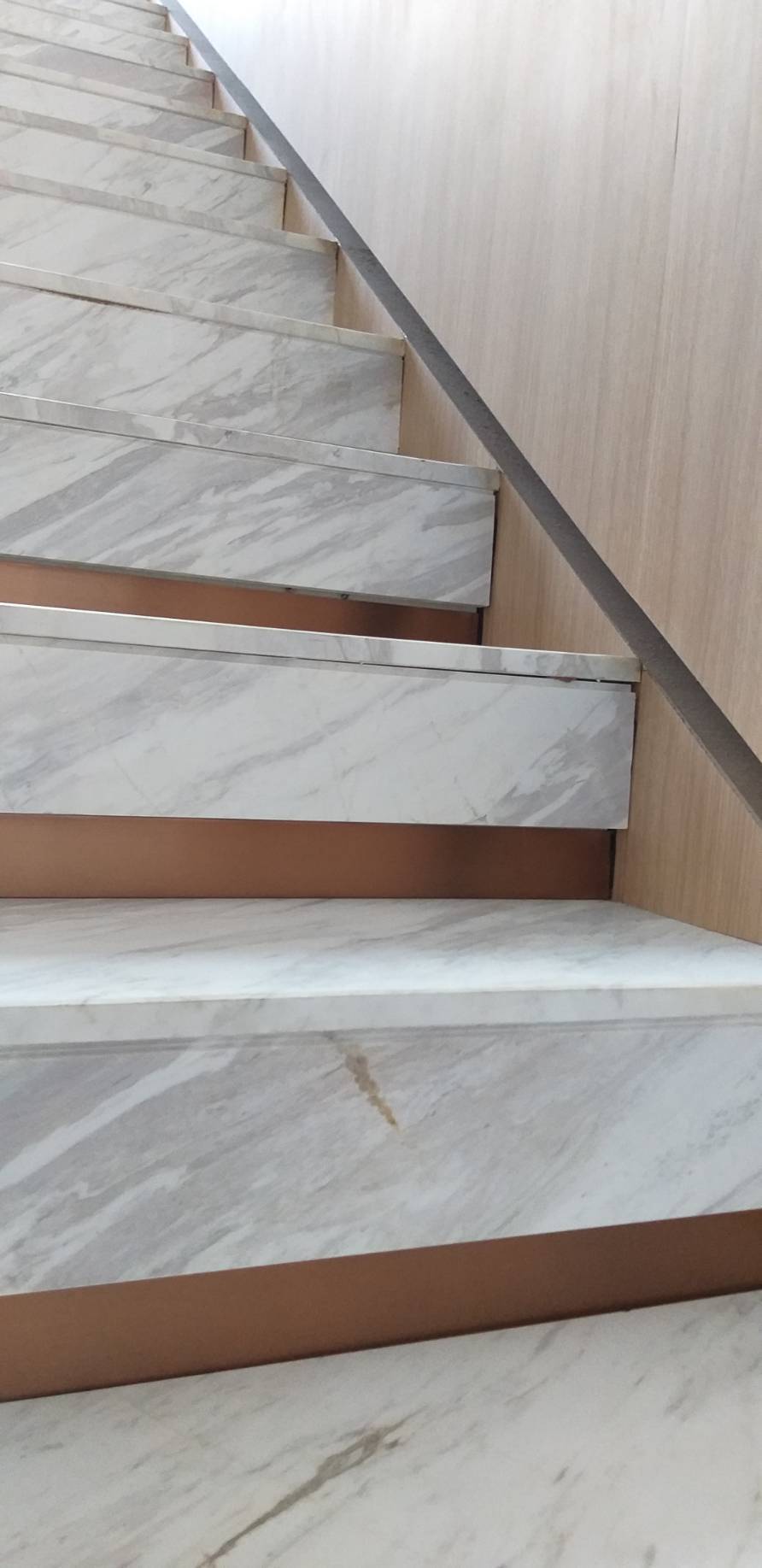 หินอ่อน ไวท์วารากัส white volakas marble (WVM) ขนาดสั่งตัด