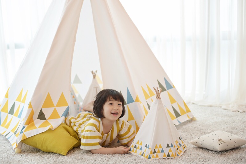 บ้านจำลองทรงเต๊นท์อินเดียนแดงสำหรับเด็ก LOOKA Tent (Little Scandy)
