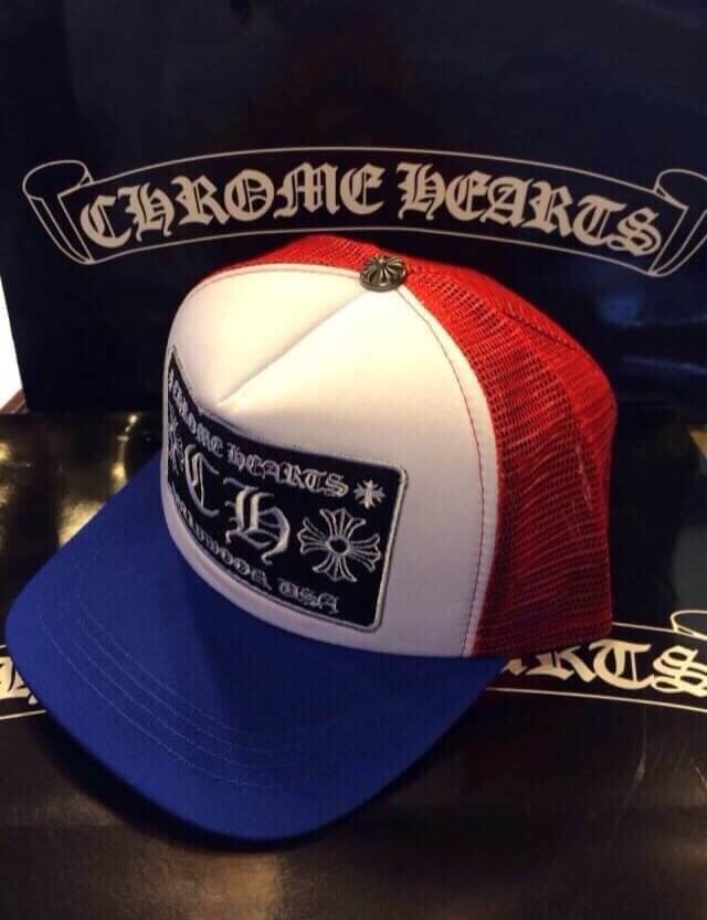 หมวกแก๊ป ch camo truck cap พร้อมส่ง สีขาวแดงน้ำเงิน ปีกแบน