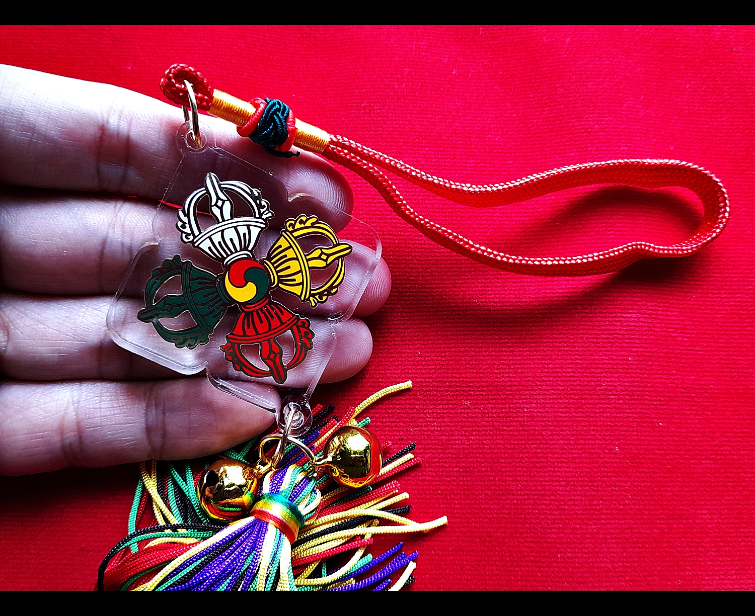 วัชระ (กิมกังซู่) (เคลือบเรซิ่นใส) แบบแขวนบูชา - (เข้าพิธีปลุกเสกแล้ว)