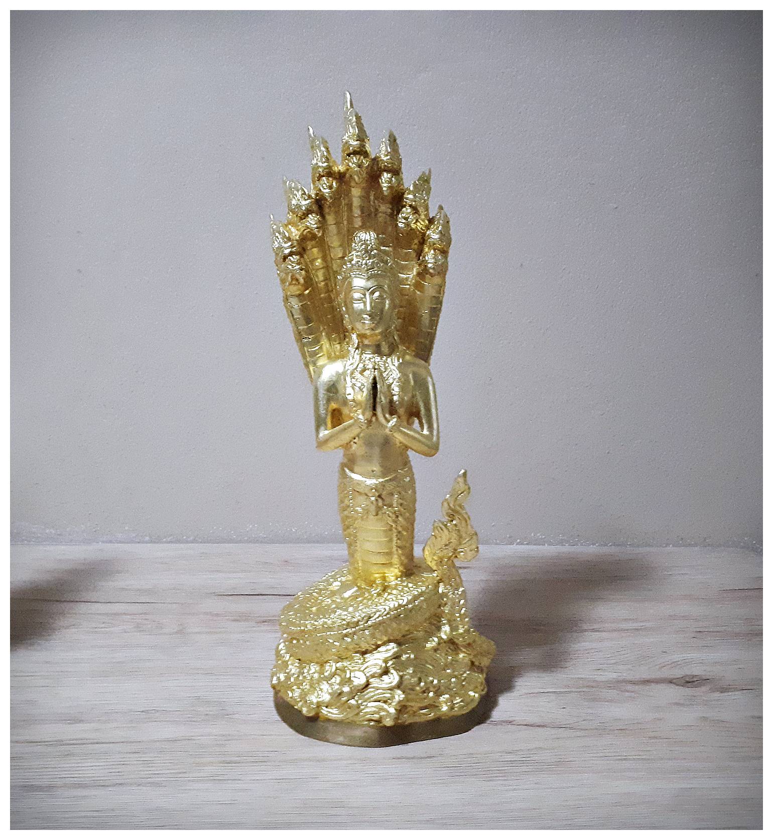 รูปหล่อ คู่ พญานาคราช ปางพรมมือ ปิดทอง (ท่านปู่นาคา-ศรีสุทโธ ท่านยานาคี-ศรีปทุมวัน) พญานาคปรก 7ตน 7เศียร โลหะทองเหลือง (ขนาดบูชา สูง15นิ้ว)