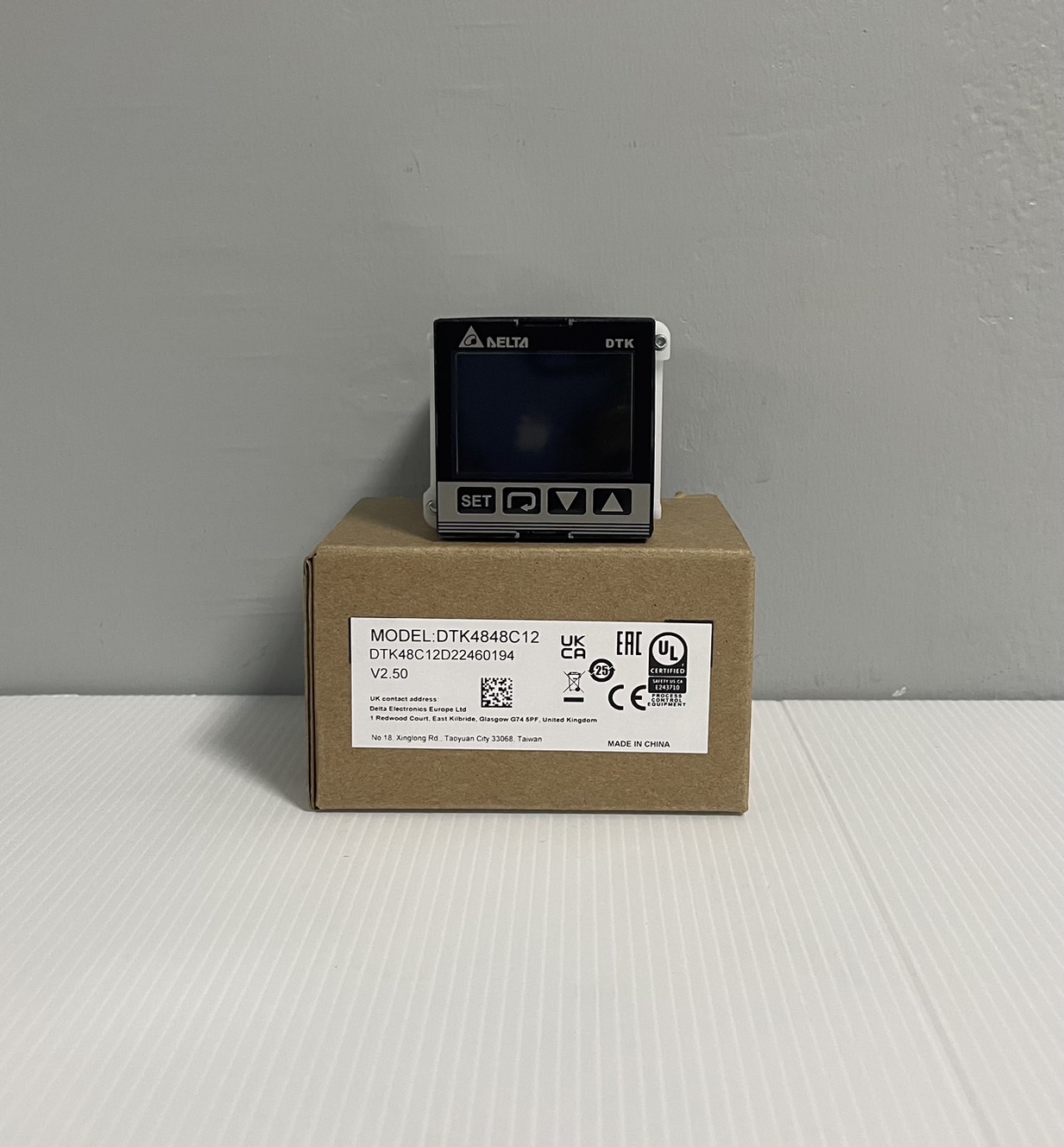 Delta Temperature ControllerDT Series Model: DTK4848C12 DC current output, 4 ~ 20 mA,RS-485 Communication