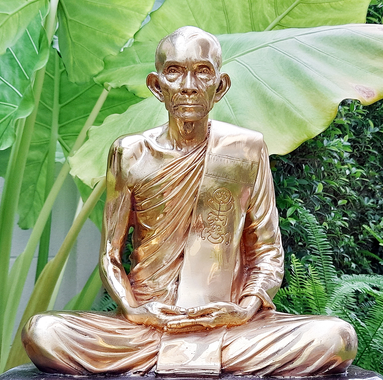 รูปหล่อ หลวงพ่อกวย วัดโฆสิตาราม(วัดบ้านแค) จ.ชัยนาท เนื้อโลหะชนวนแรงครู ปี2560 (จำนวนจัดสร้างเพียง 19องค์ ที่ระลึกชาตกาล112 ปี) - (ขนาดบูชา องค์ใหญ่(หน้าตัก12นิ้ว)) #ปลุกเสกแล้ว #รับประกันแท้