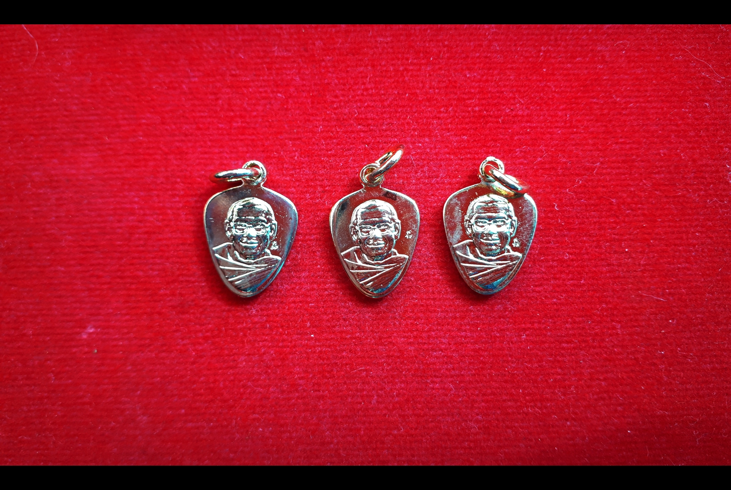 เหรียญเงินไม่ขาดบ้าน หลวงพ่อฤาษีลิงดำ วัดท่าซูง หลวงพ่ออนันต์ วัดท่าซุง สร้าง