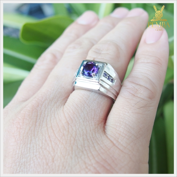 แหวนอเมทิสต์ ทรงกลม เงินแท้925 ชุบทองคำขาว แหวนพลอยแท้