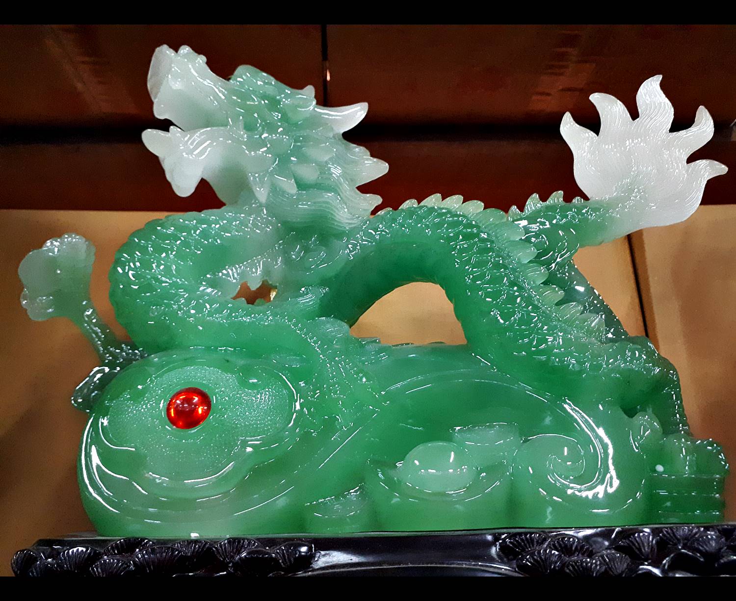 รูปปั้น มังกรหยก เนื้อเรซิ่น ทำสีหยก (ก14ส14นิ้ว)