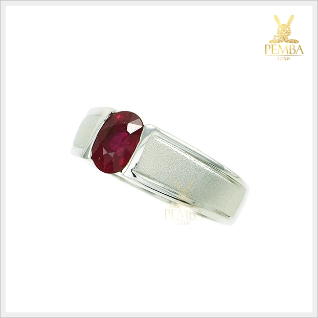 แหวนทับทิมแท้ สีแดงเลือดนก เงินแท้925 ชุบทองคำขาว แหวนพลอยแท้