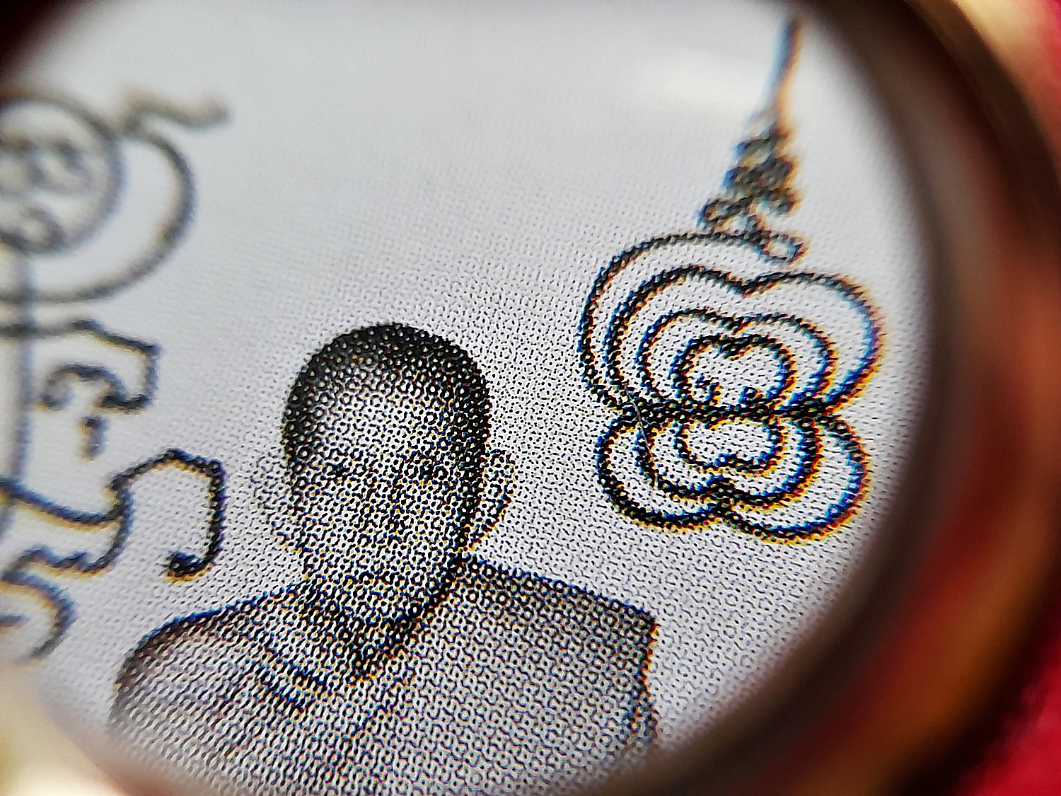 รูปขาวดำ(พิมพ์นิยมดั่งเดิม) หลวงพ่อกวย วัดโฆสิตาราม หลังยันต์ดวงแก้วพระสีวลี ปี2562 (ขนาดห้อยคอเลี่ยมกันน้ำ) (เลี่ยมสภาพเดิม ออกวัดโฆสิตามราม) (#รับประกันแท้)