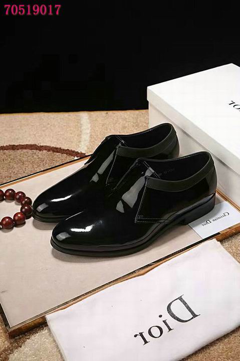 dio men แบบอีกเยอะกดดูด้านในค่ะ size 38-44