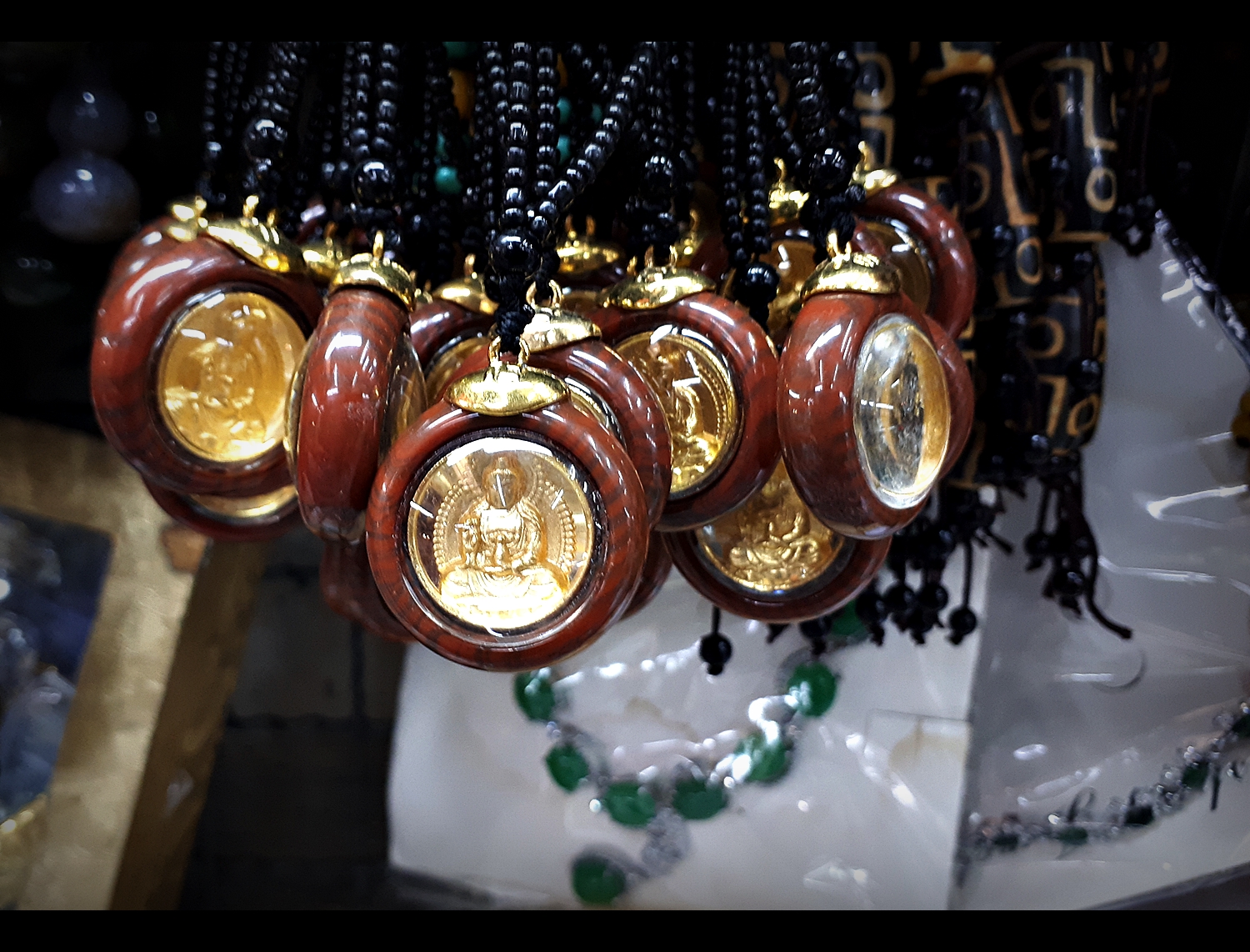 สร้อยคอ พร้อมจี้ องค์พระแม่กวนอิม องค์พระสังกัจจายน์ (องค์พระมหากัจจายนะ) (ขายปลีก ขายส่ง)