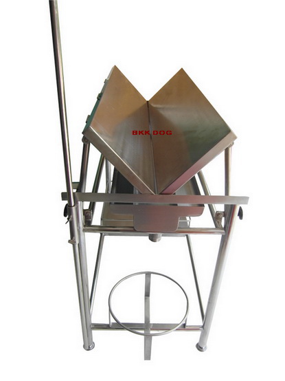 โต๊ะผ่าตัดสแตนเลส V-Shape