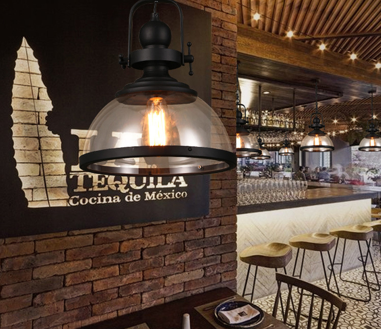 โคมไฟแขวนเพดานกระจกใสโครงสีดำ Iron Glass [GB3137]