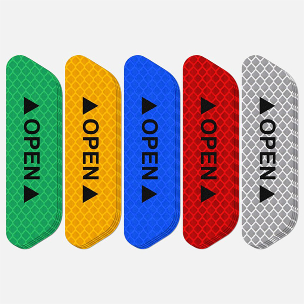 สติ๊กเกอร์สะท้อนแสง open ใช้สำหรับติดรถยนต์แพ็ค 4 ชิ้น