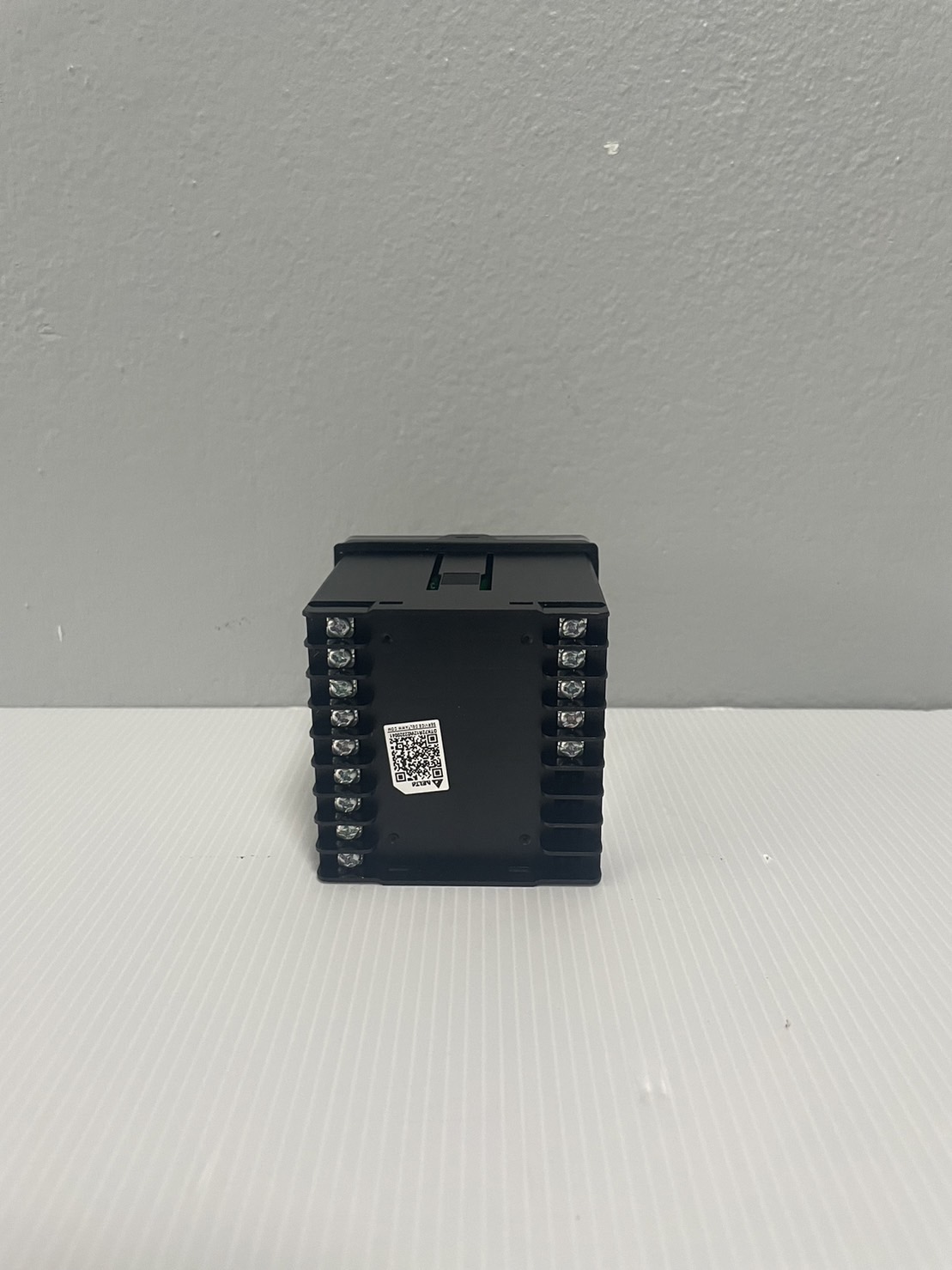 Delta Temperature ControllerDT Series Model: DTK7272R12 Relay output, 250 VAC, 5A,RS-485 Communication