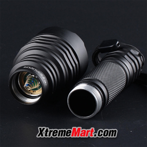 ไฟฉายพกพา Convoy C8+ SST40 แสงขาว 2000LM LED Portable Flashlight (สีดำ)