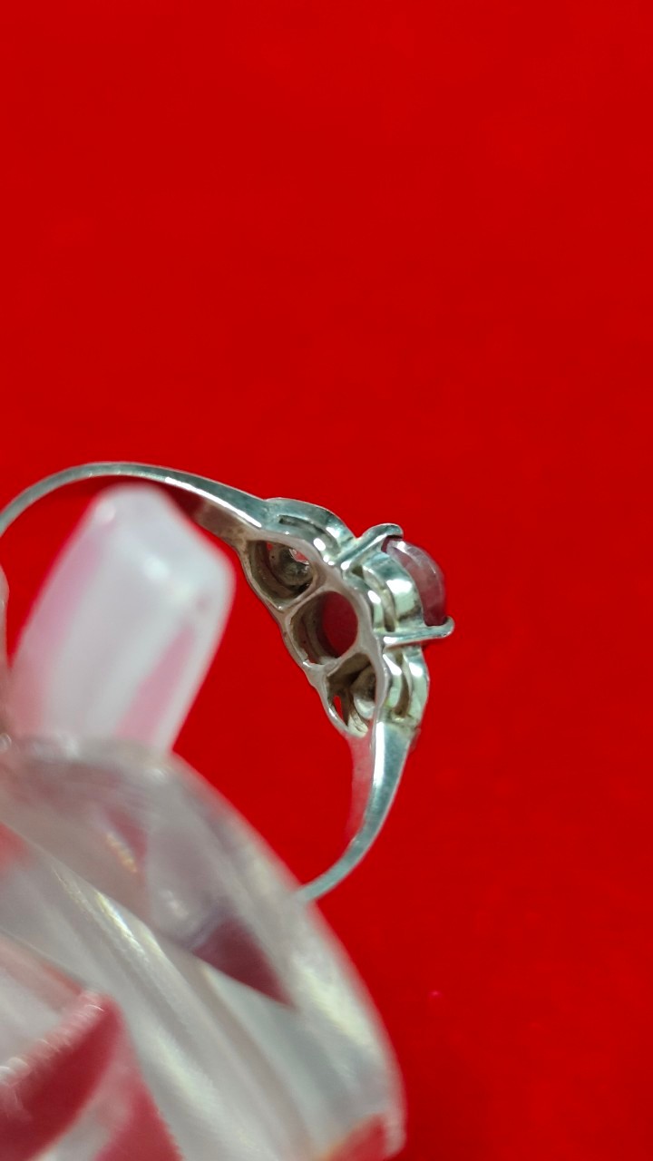 #แหวนทับทิมสตาร์กินบ่เสี้ยง ฝังเพชรรัสเซีย 2 เม็ด รหัสR-0041