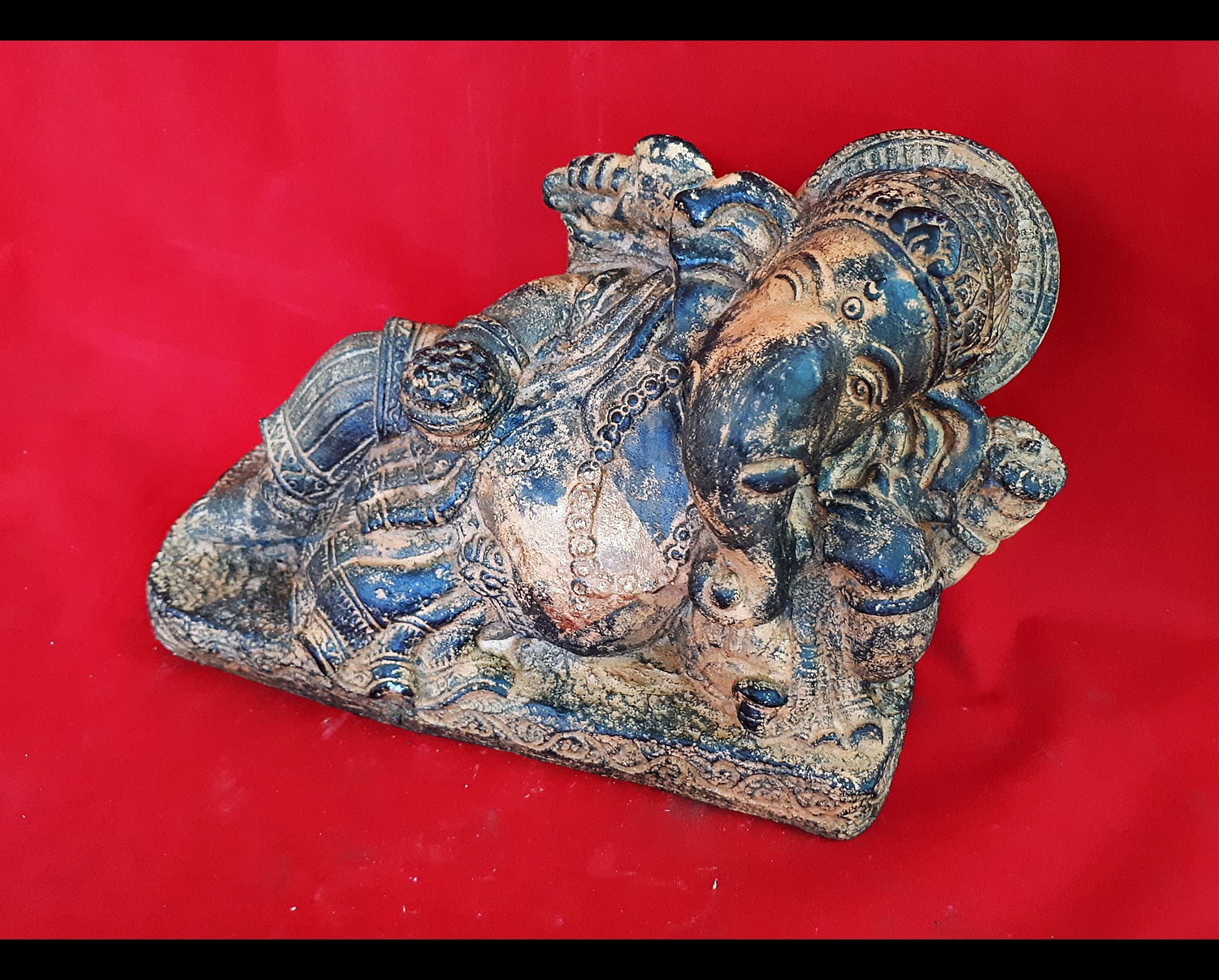 พระพิฆเนศ ปางนอนเสวยสุข ยาว 11 นิ้ว เนื้อหิน