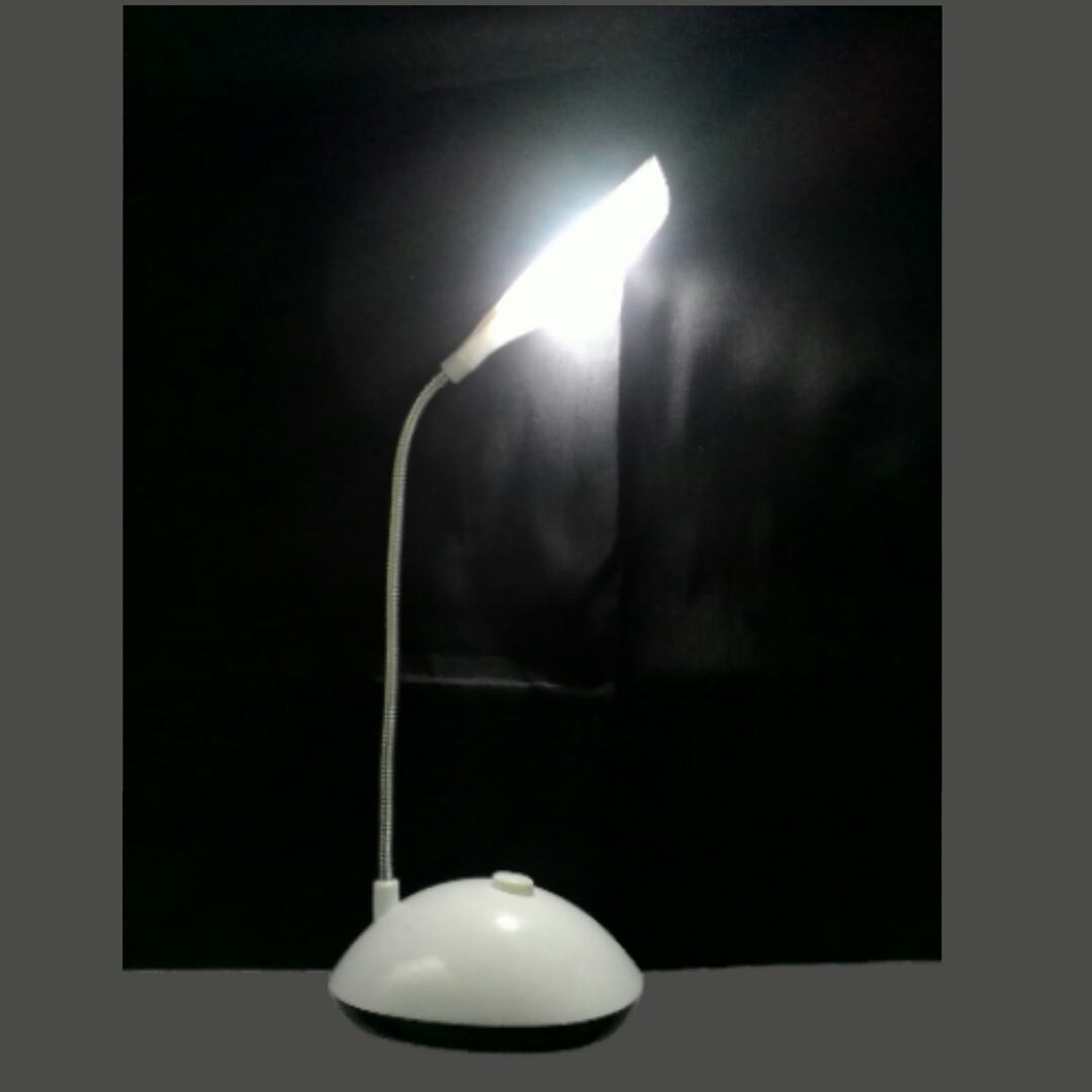โคมไฟตั้งโต๊ะLEDขนาดพกพา