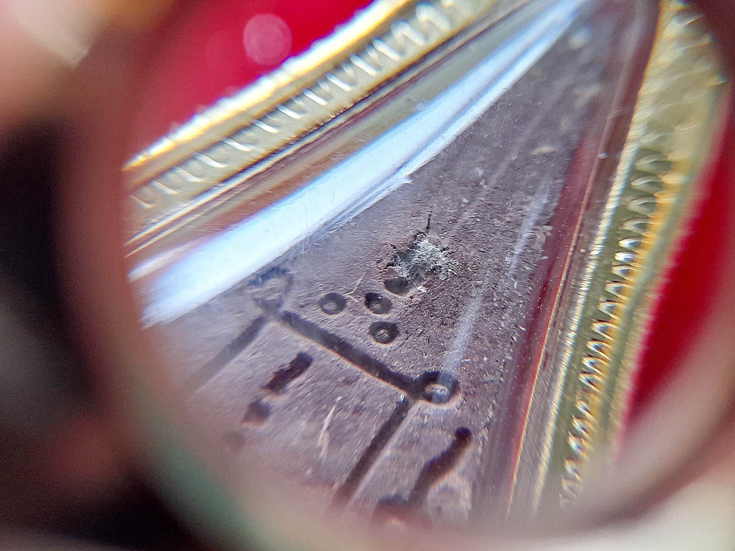 พระสมเด็จ นางพญา (พิมพ์สมเด็จจิตรลดา) หลังฝัง ฝังทั้งข้าวทิพย์-ว่านไพลดำ (ได้มวลสารพระราชทาน จาก ร.9) ปี2548-2549 #รับประกันแท้และทัน - (กรอบไมครอนชุบทอง เลี่ยมกันน้ำ)