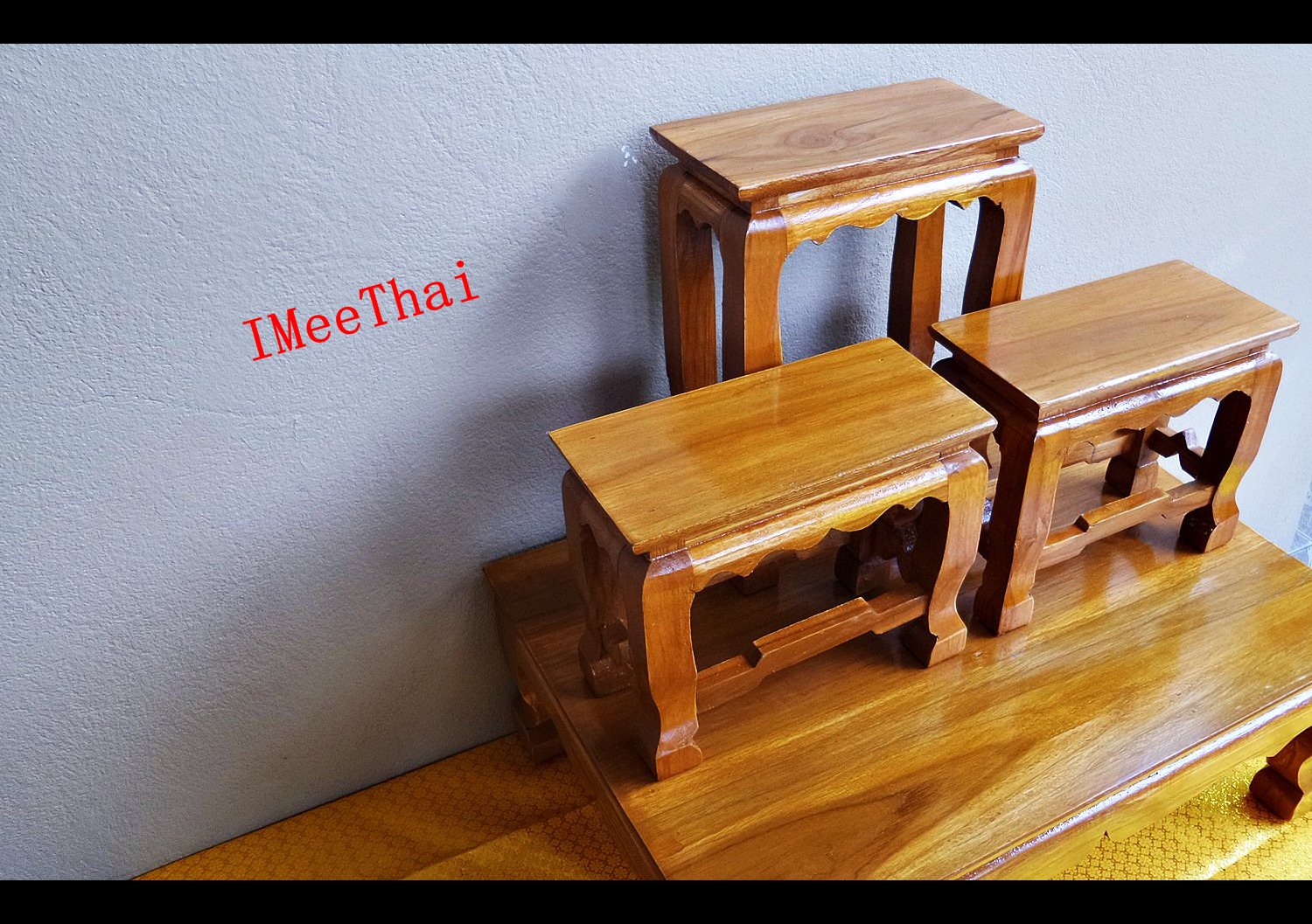 โต๊ะหมู่บูชา หมู่ 3 (หน้า4x8) ไม้สักทอง