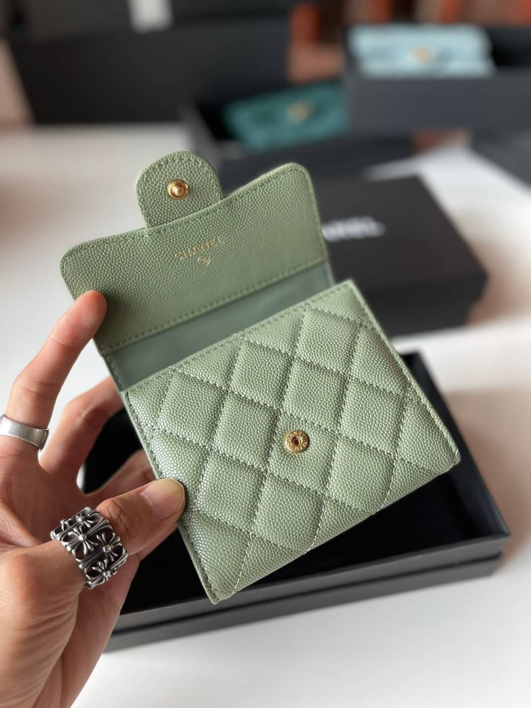 กระเป๋าสตางค์ cn caviar wallet มีหลายสี