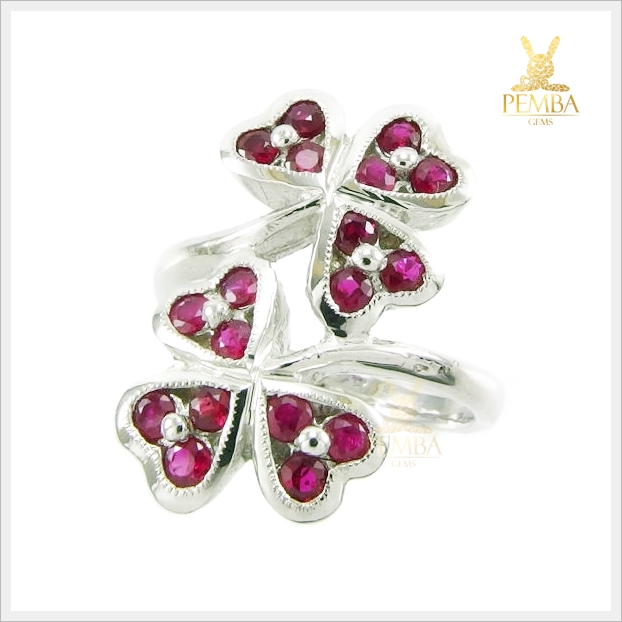 แหวนพลอยทับทิมพม่า สีแดงสวยงาม เงินแท้ ชุบทองคำขาว แหวนพลอยแท้