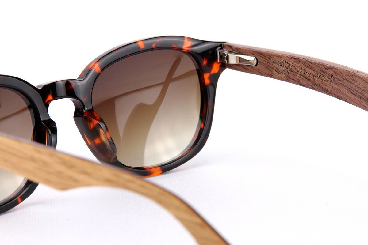 แว่นกันแดดขาไม้ Weekend Duet Collection Tokyo Havana (Light)